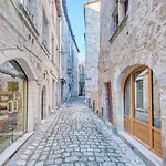 Derriere Les Vitraux * Périgueux